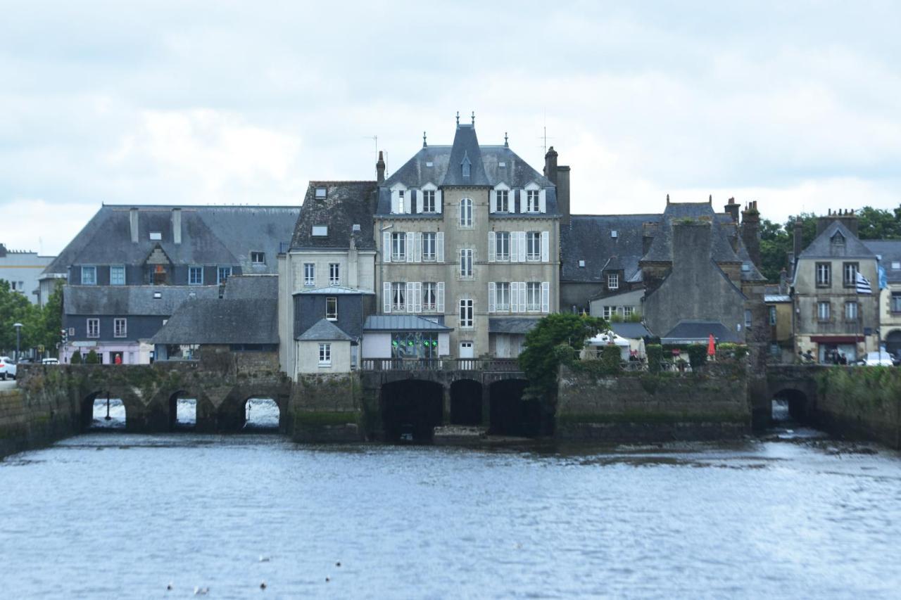 Une Nuit Sur Le Pont 1 Landerneau Exterior foto